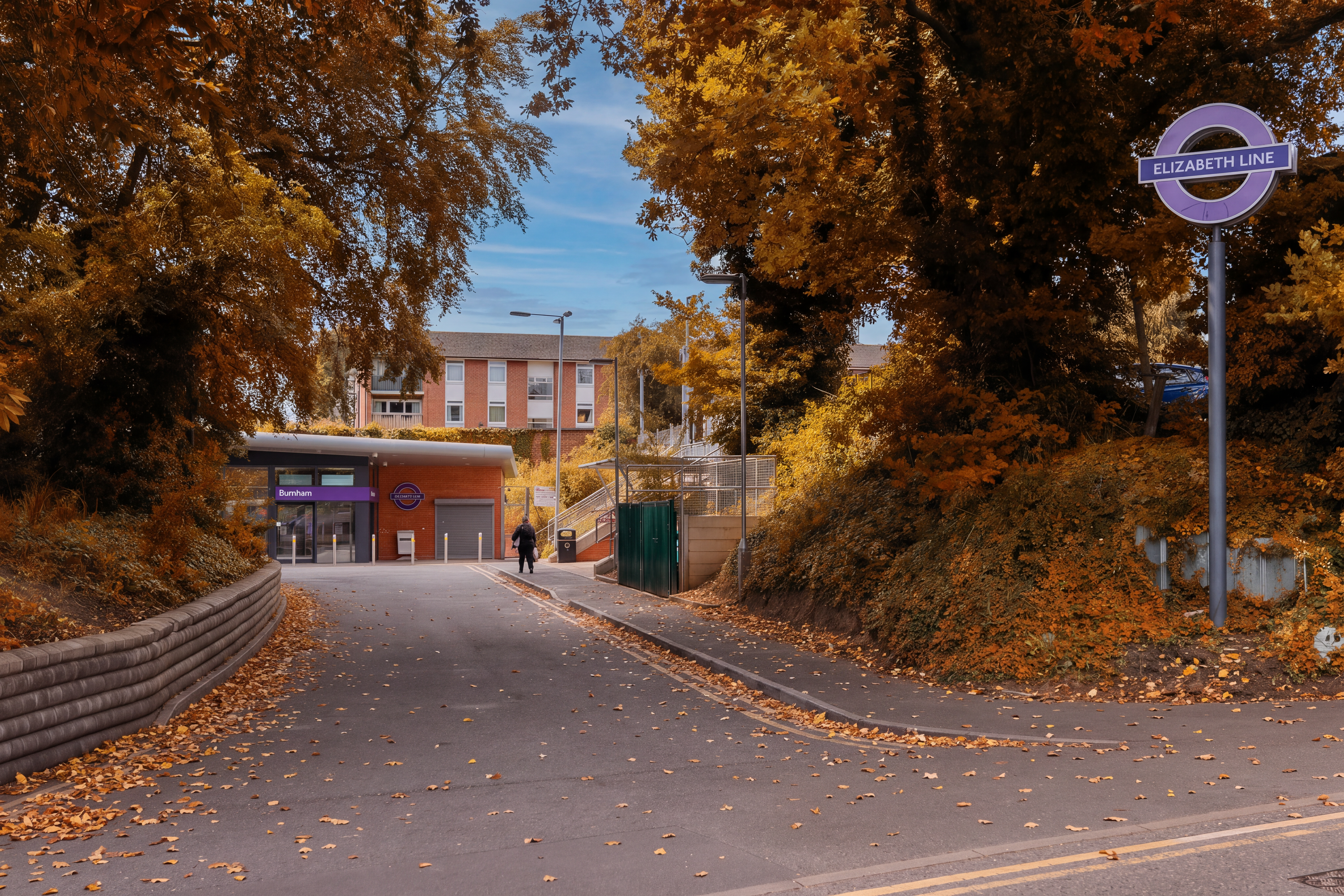 Burnham Station in Slough, elizabeth line in Autumn