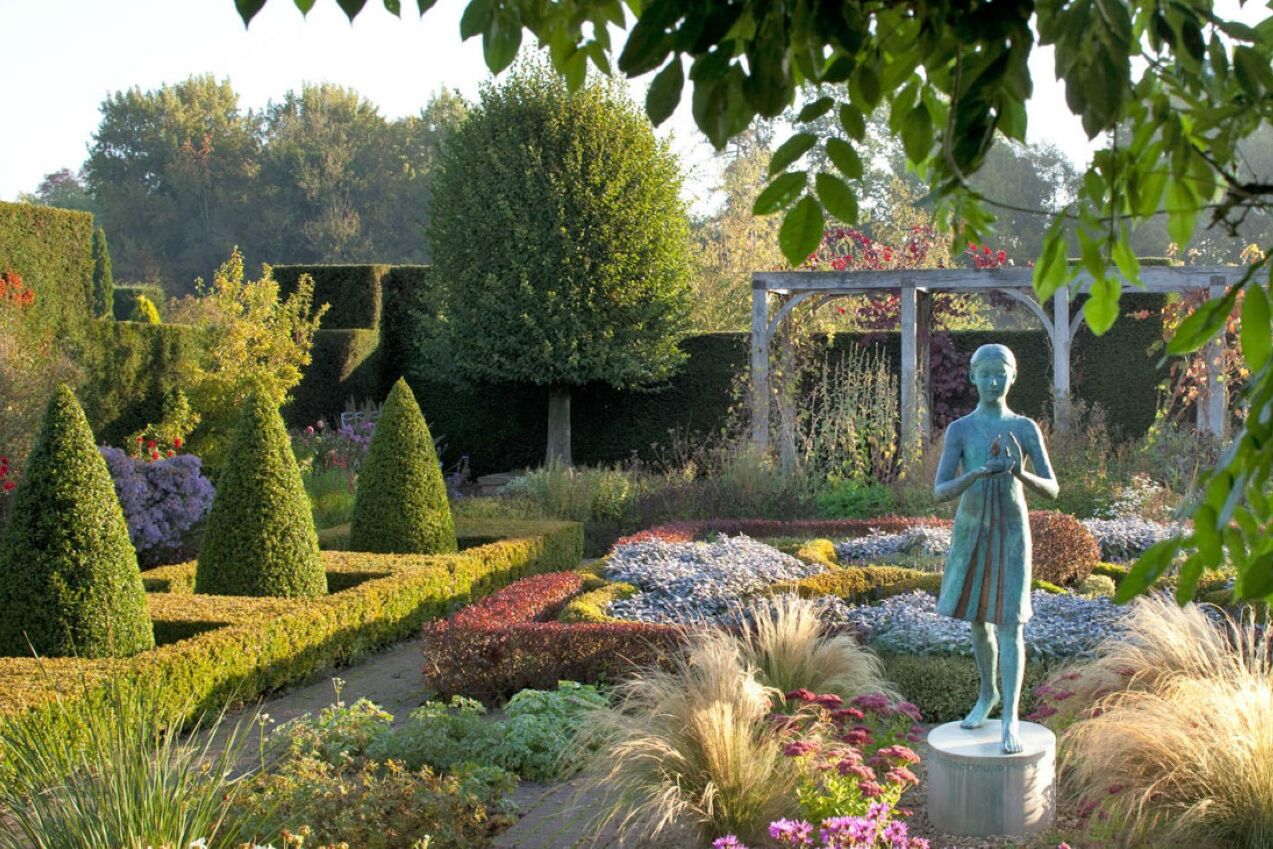 Waterperry gardens